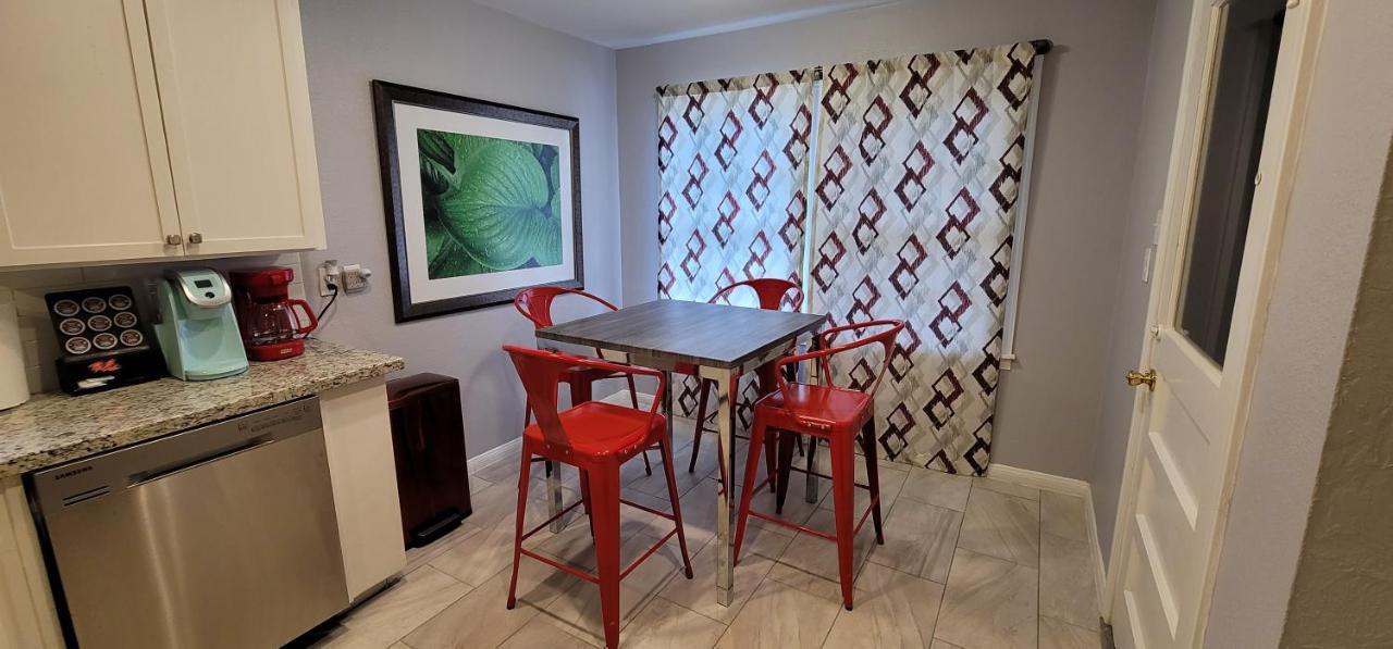 The Harby Street House - Close To U Of H, Stadiums, Downtown, Med Center 休斯敦 外观 照片